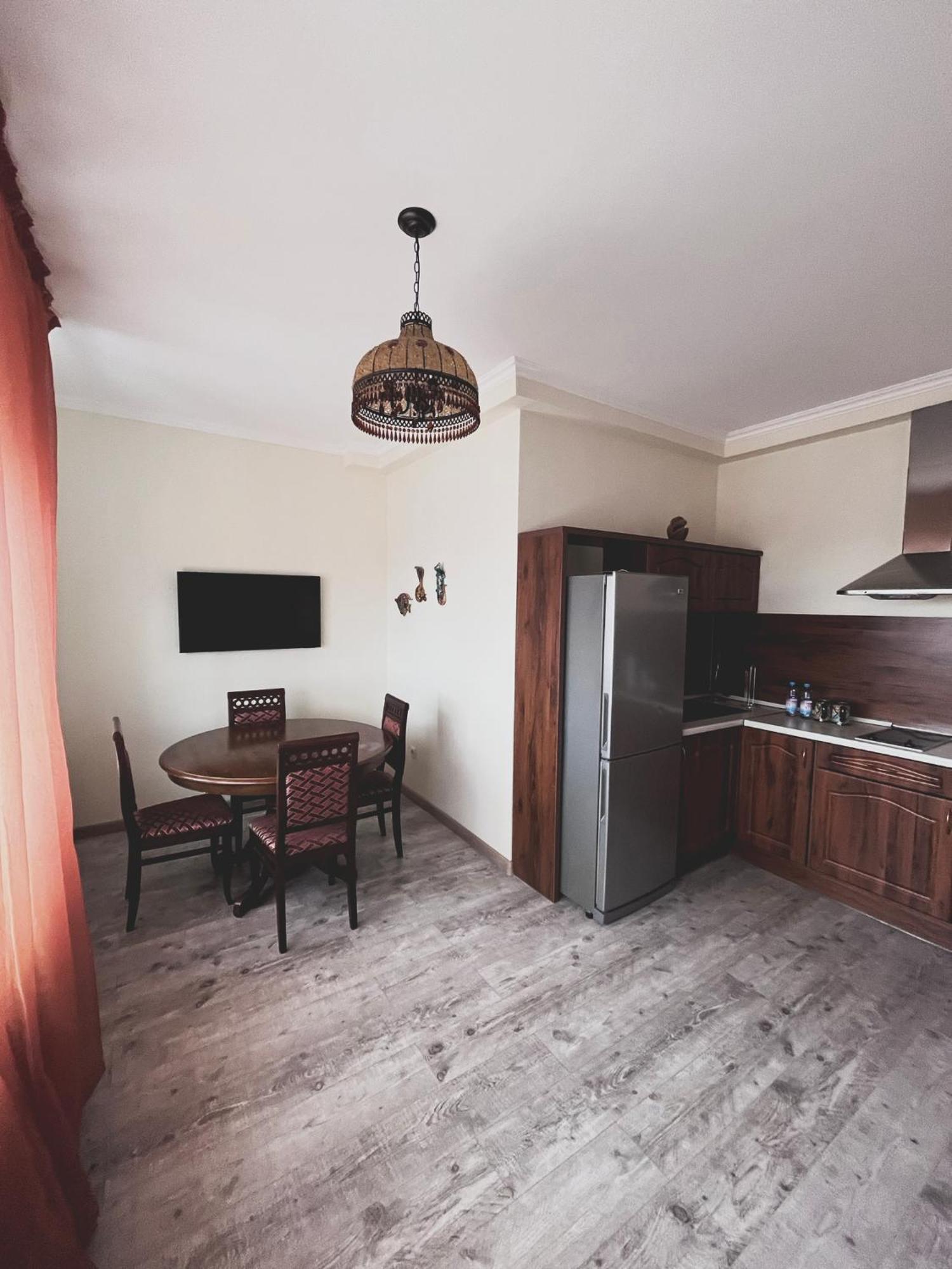 Vip House Hotel Astana Ngoại thất bức ảnh