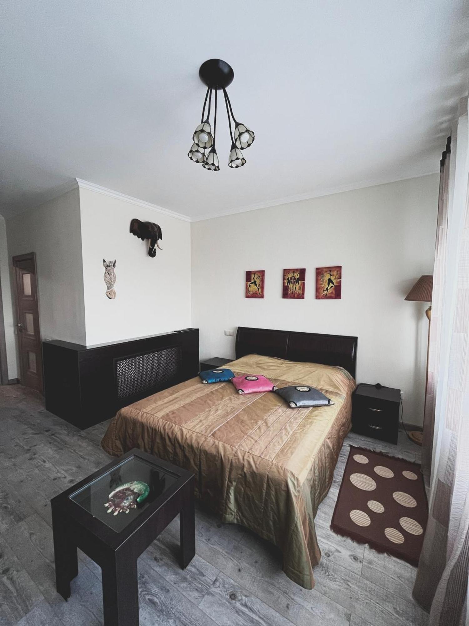 Vip House Hotel Astana Ngoại thất bức ảnh