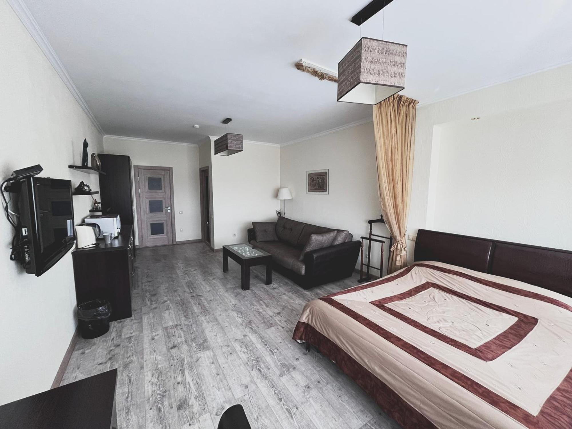 Vip House Hotel Astana Ngoại thất bức ảnh